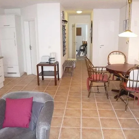 Comfortable Σπίτι διακοπών Wiek auf Rügen